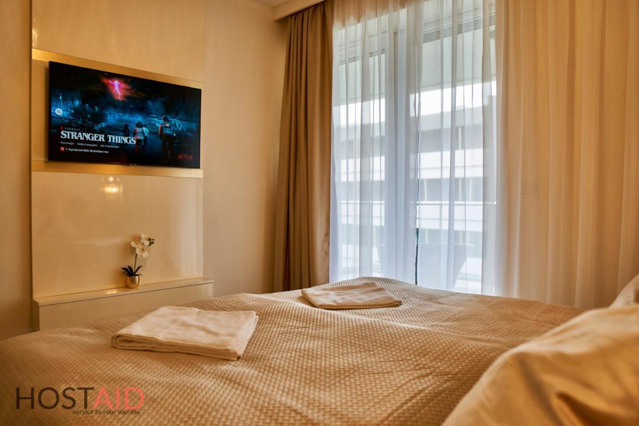 Azur Apartment - Hostaid Siofok Dış mekan fotoğraf