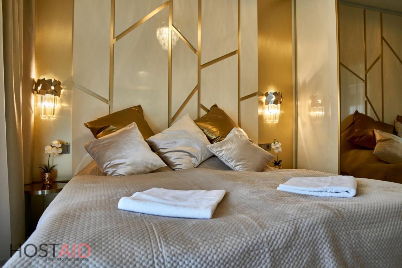 Azur Apartment - Hostaid Siofok Dış mekan fotoğraf